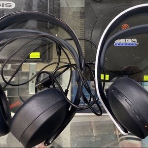 2 Pulse 3D headsets for $75 or $50 a pair. 1 black and 1 white pair.